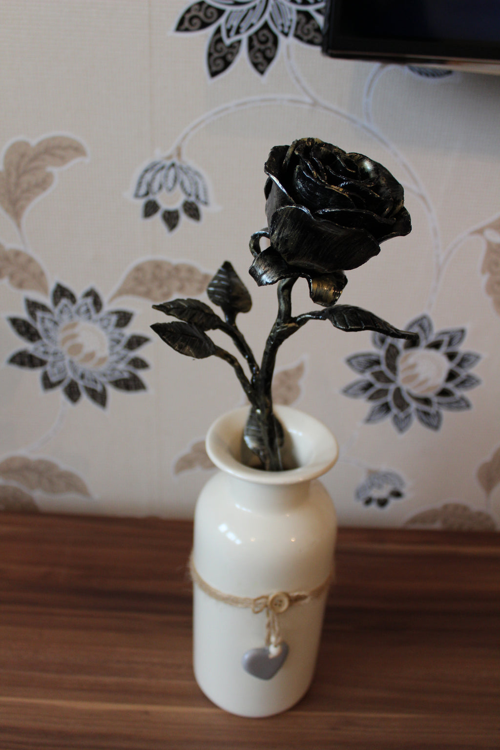 Hand forged metal wrought iron roses