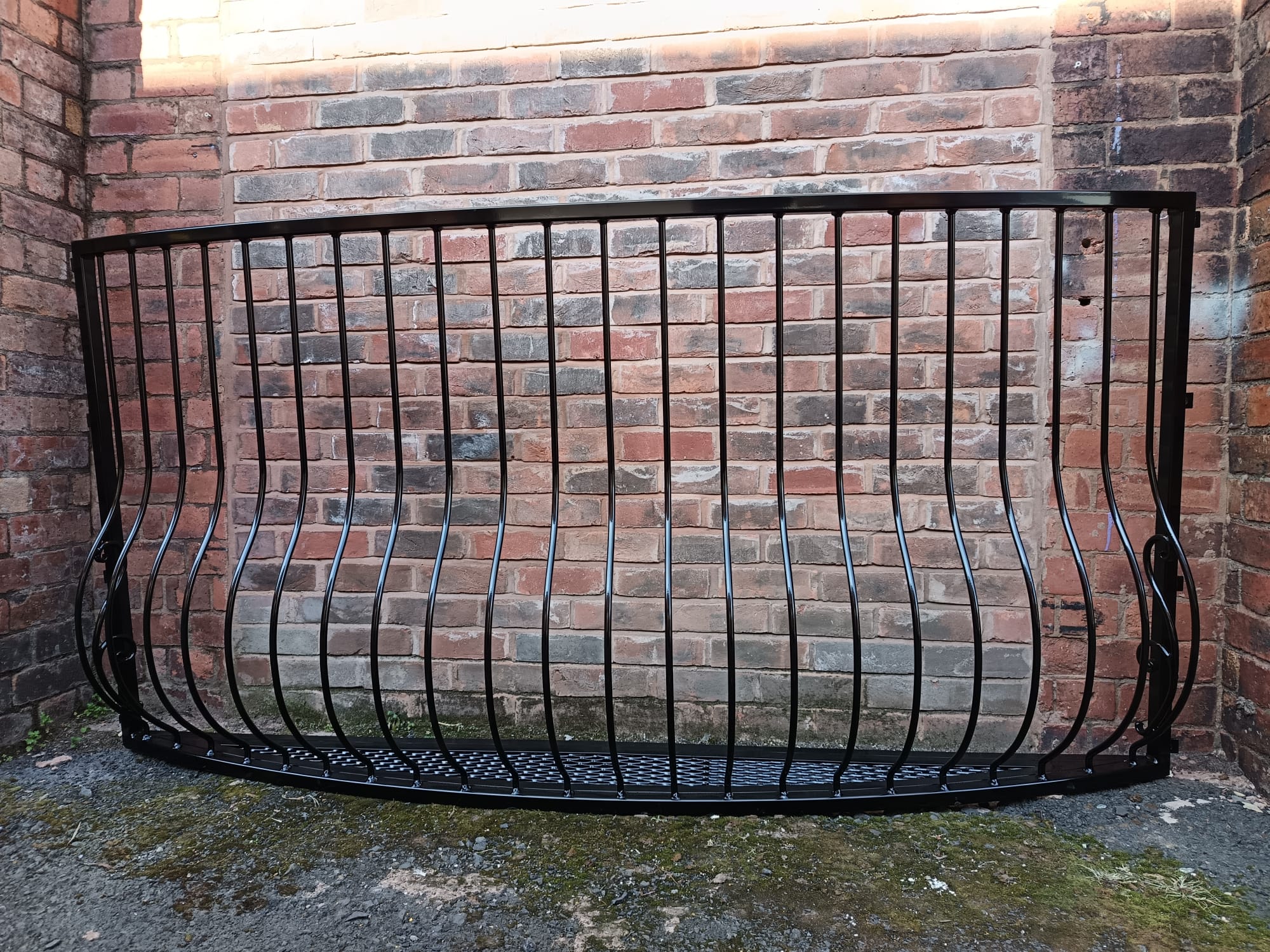Bespoke Wrought Iron Juliet Balcony with Mesh Floor. 18