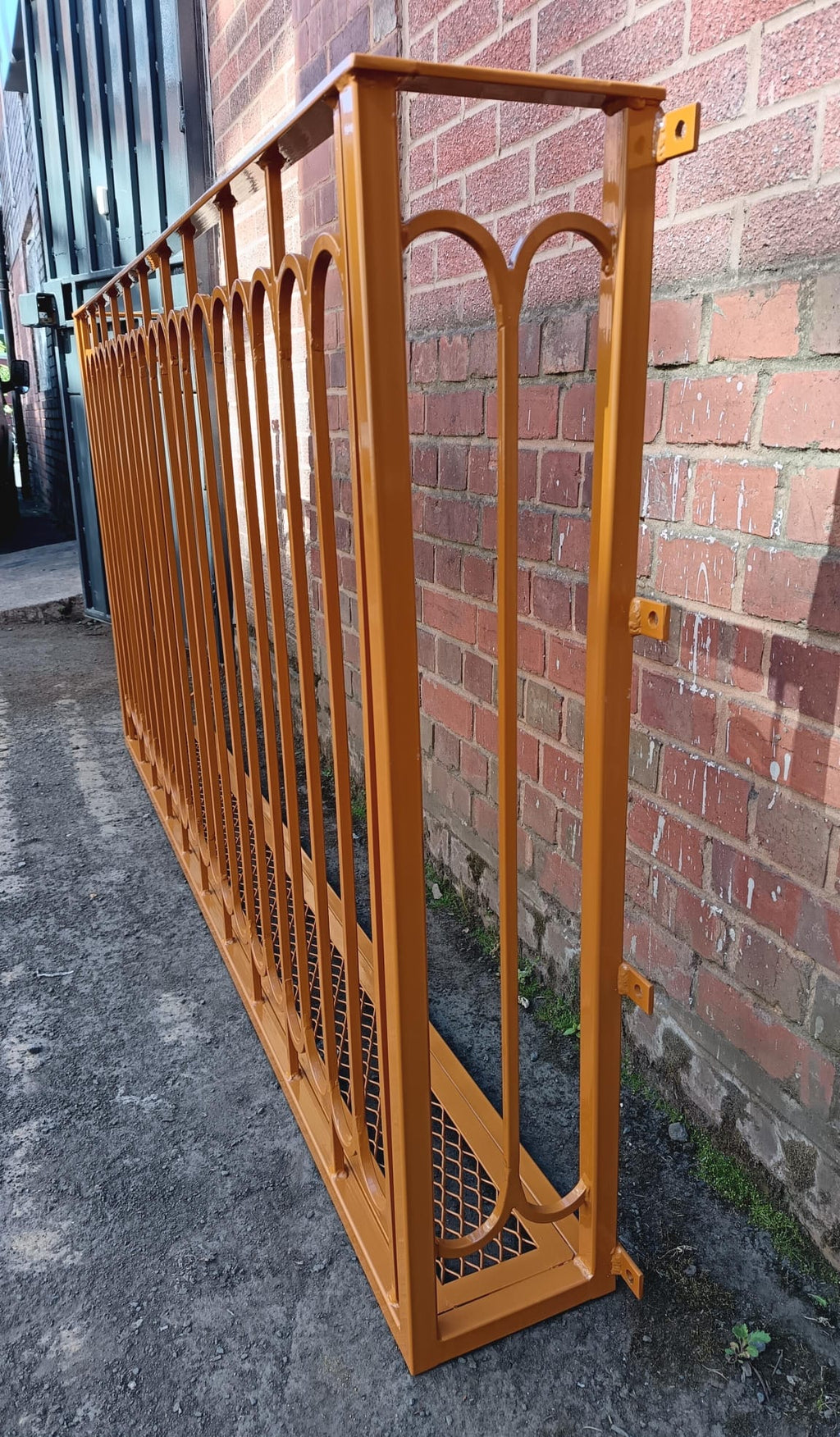 Made to Measure Juliet Balcony with Mesh Floor. 19