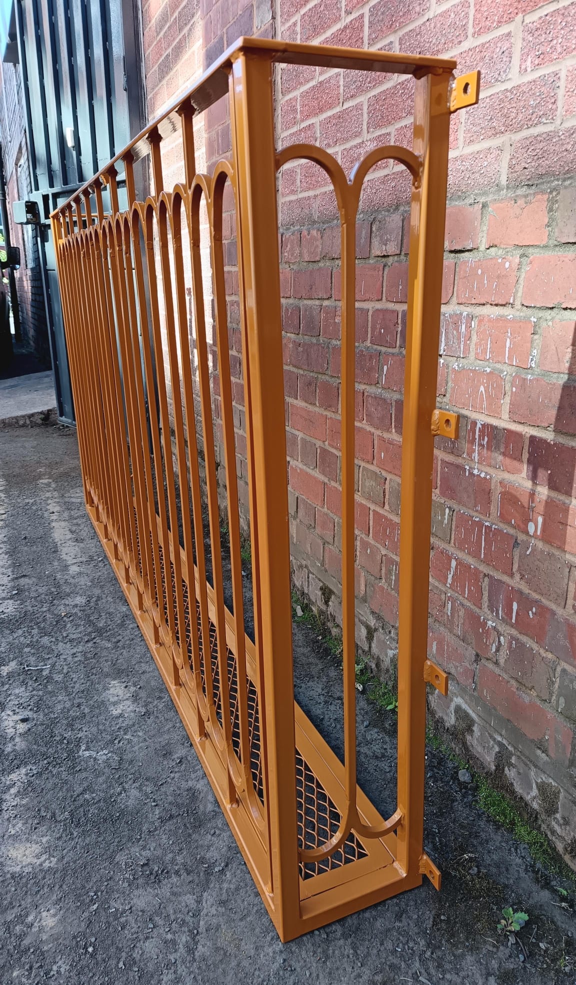 Made to Measure Juliet Balcony with Mesh Floor. 19