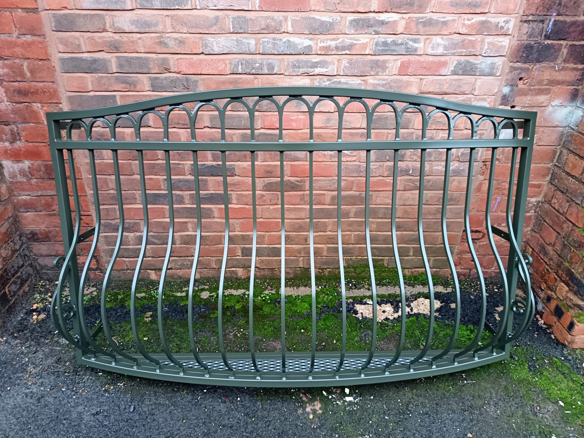 Bespoke Wrought Iron Juliet Balcony with Mesh Floor. 23