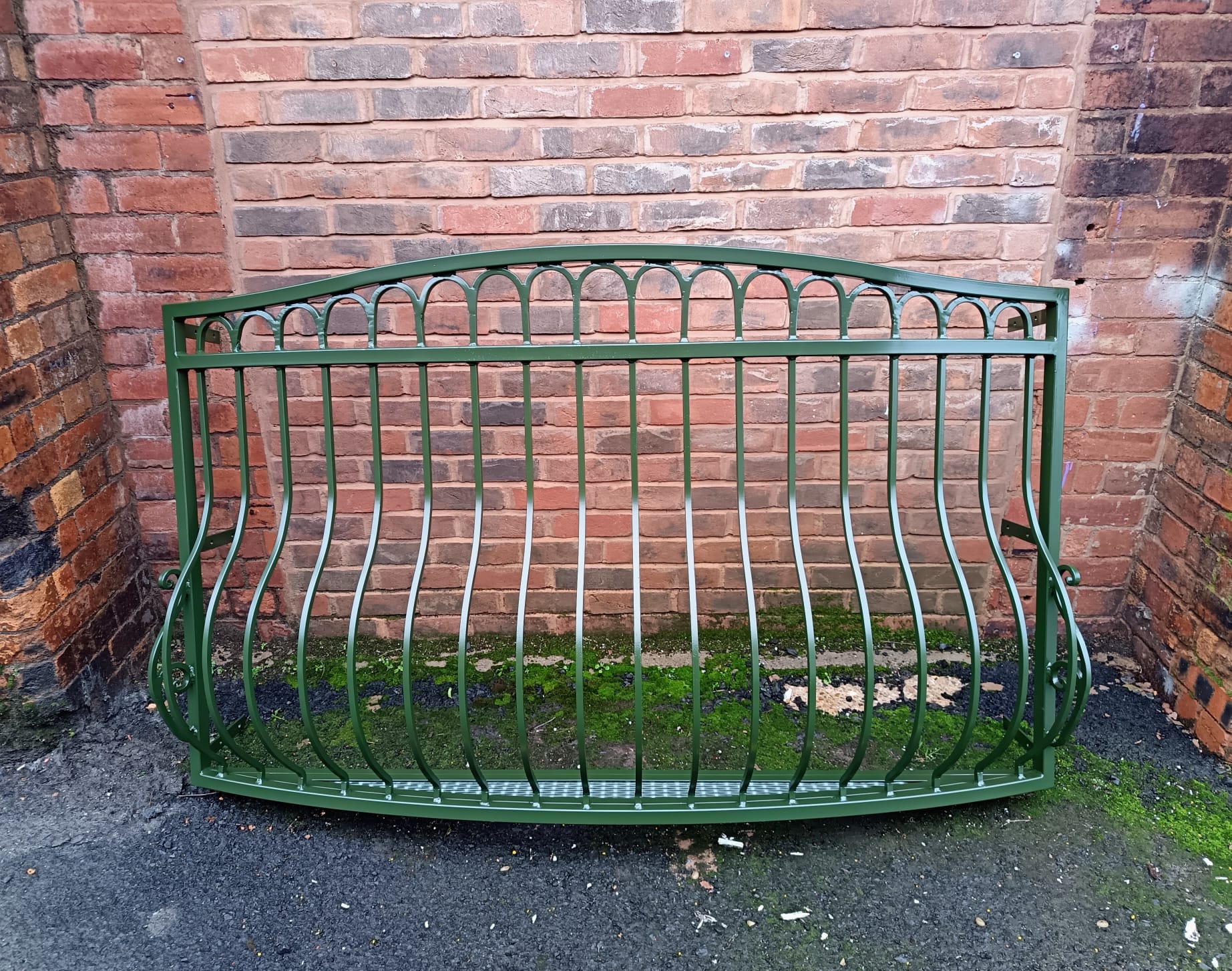 Bespoke Wrought Iron Juliet Balcony with Mesh Floor. 23