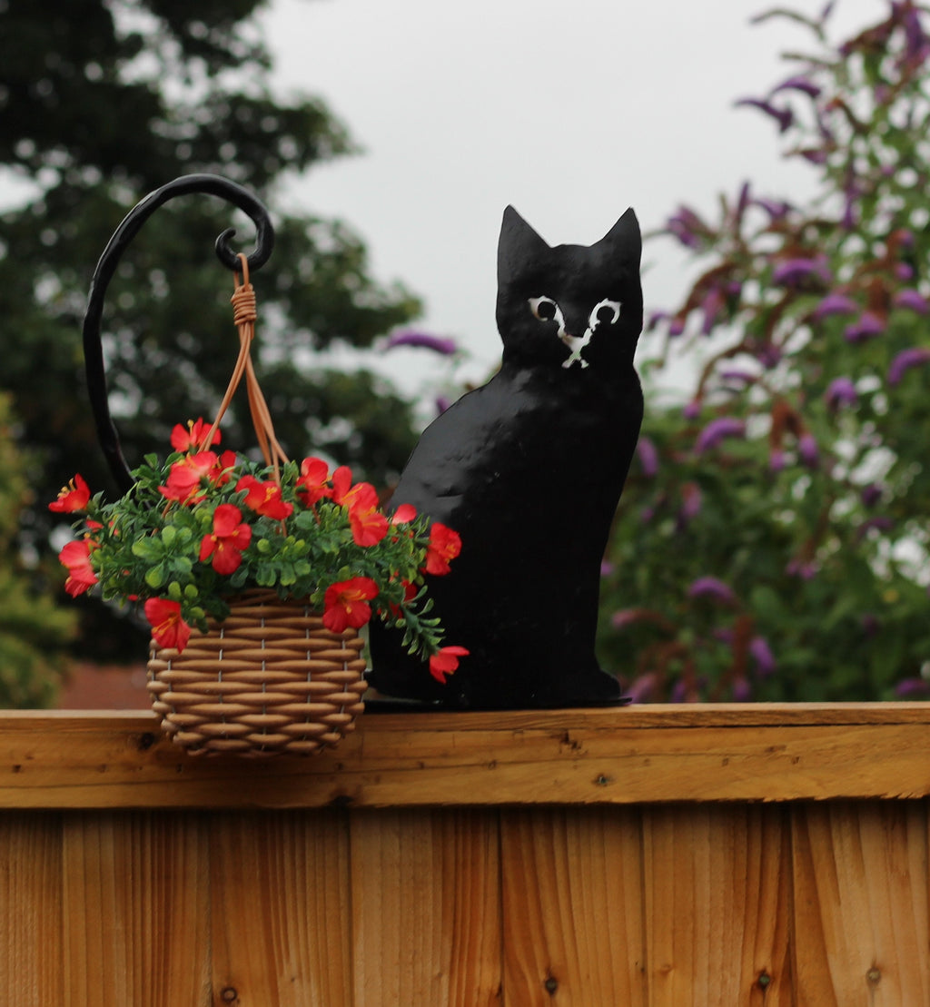 Metal Garden Decor -  Fence top Cat