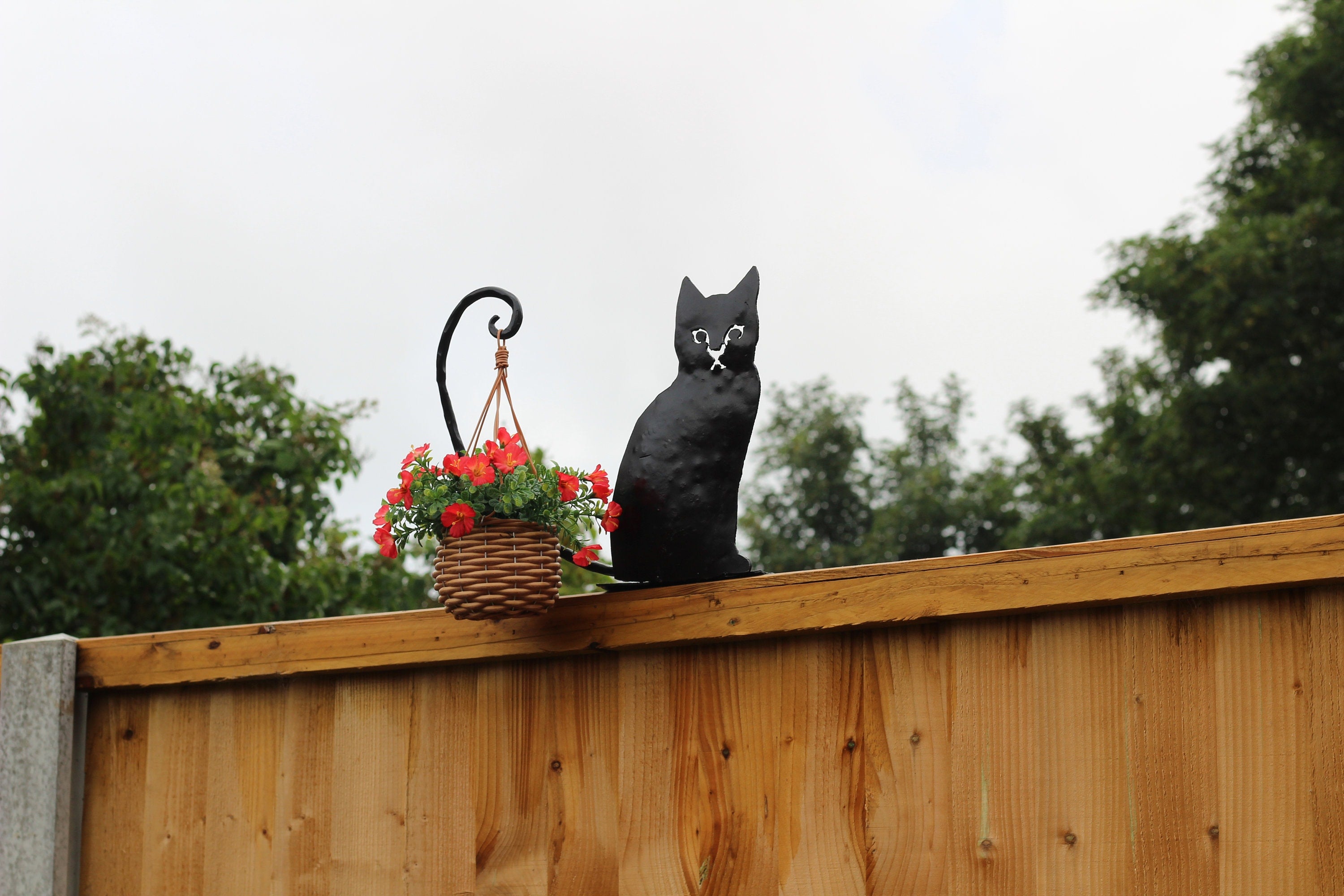 Metal Garden Decor -  Fence top Cat