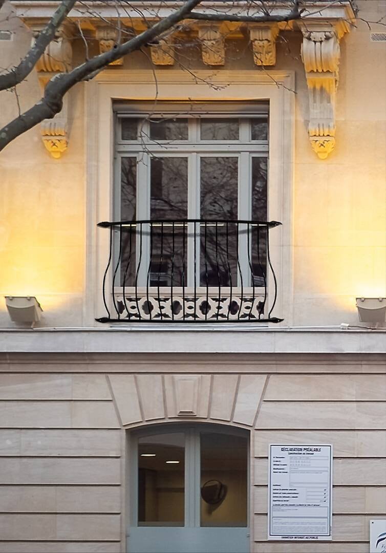 Traditional Hand Forged Iron Railing – Made to Measure. 3