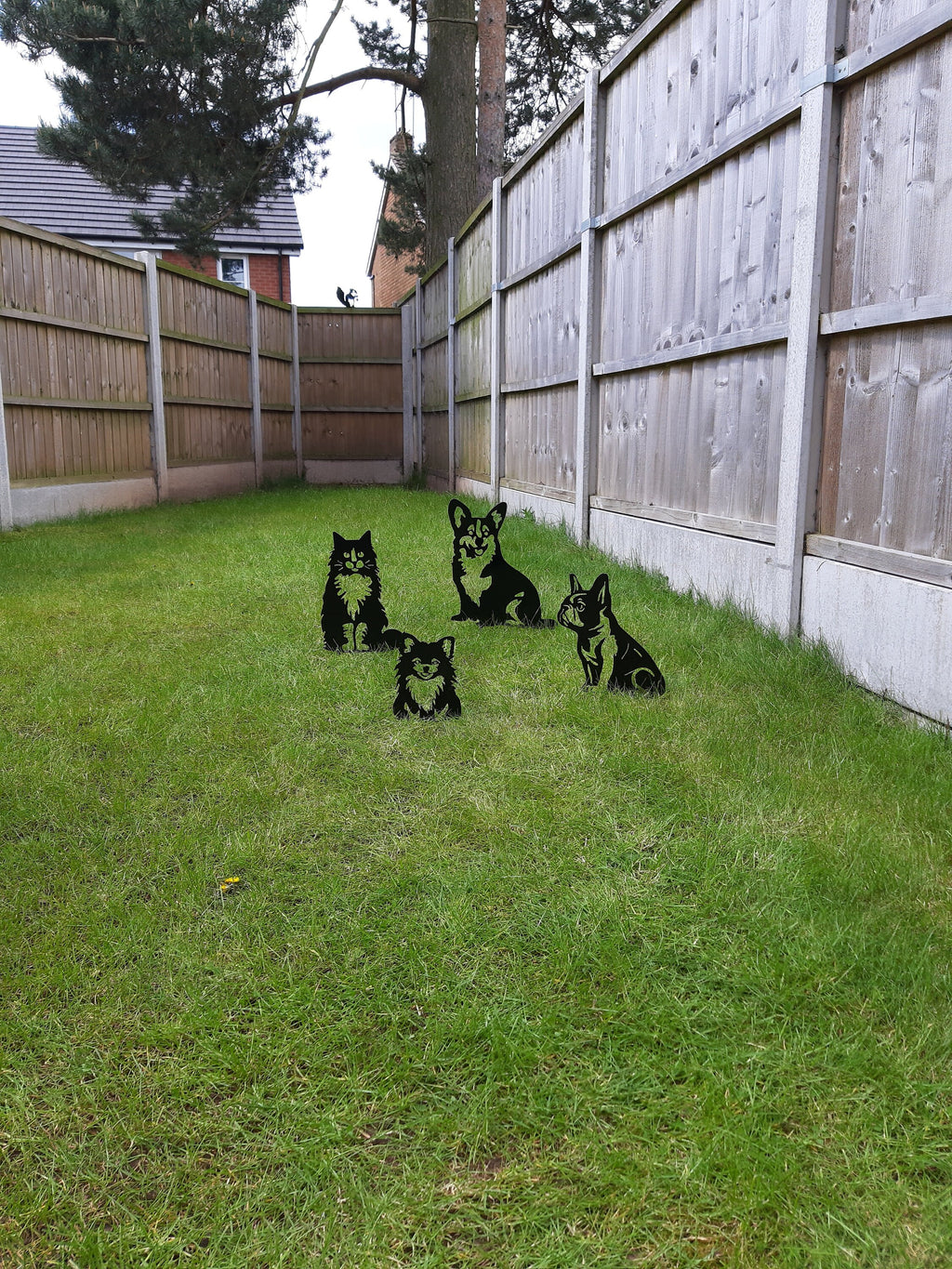 Metal Garden Decor - Pomeranian dog. 10