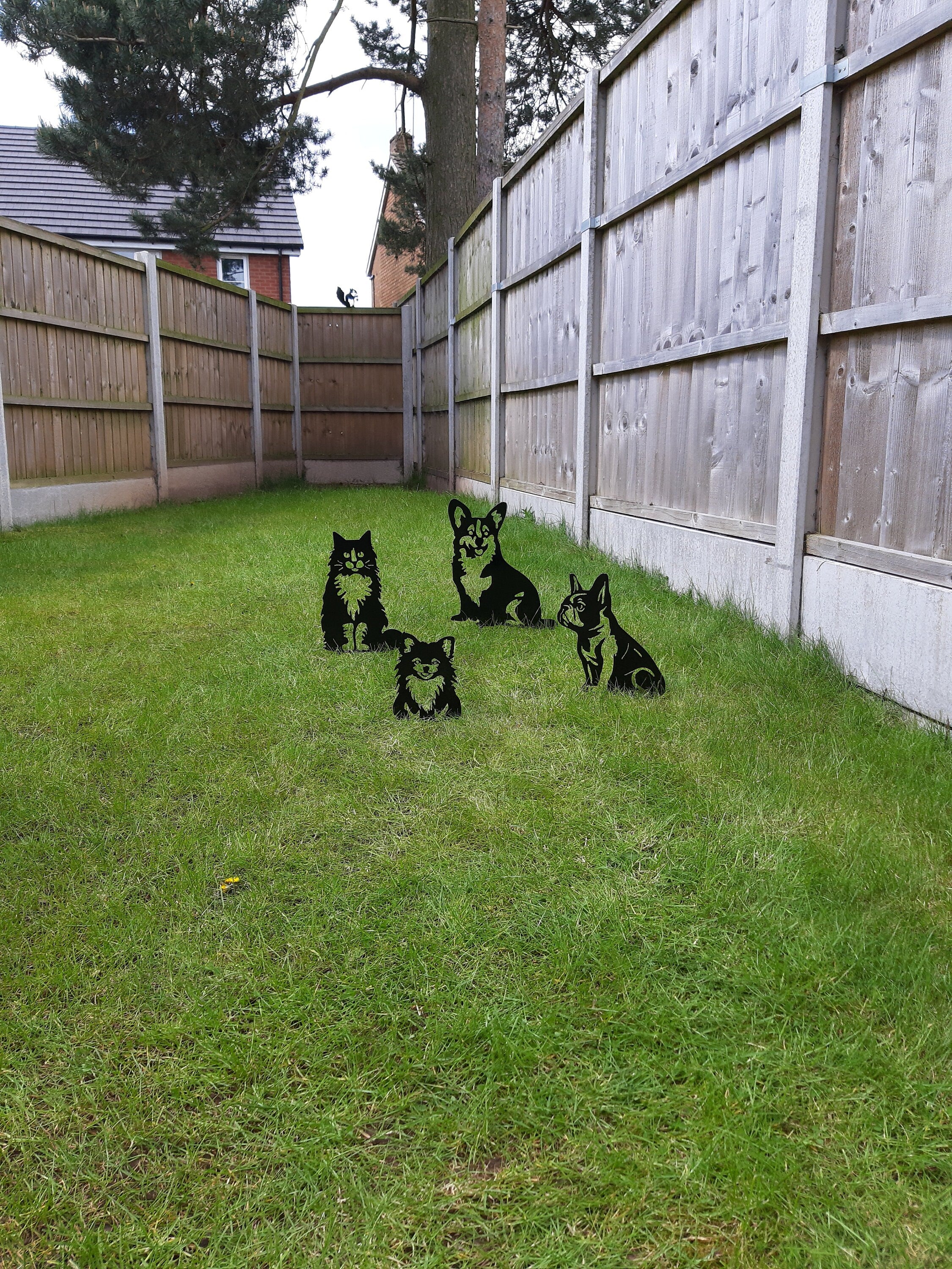 Metal Garden Decor - Pomeranian dog. 10