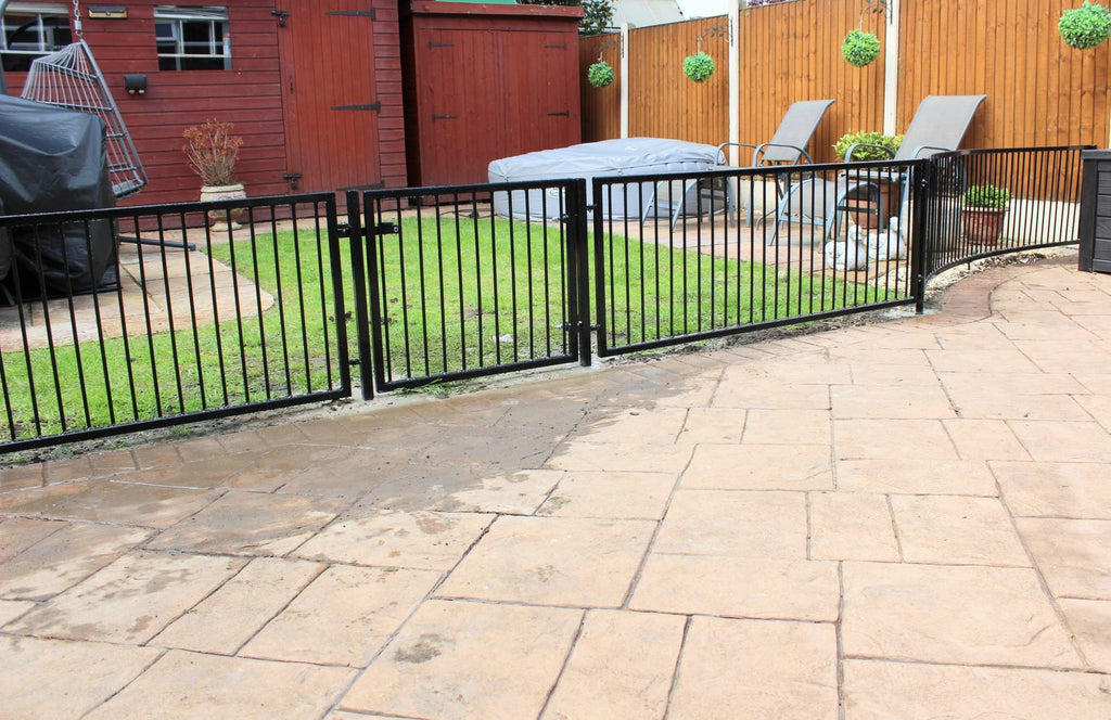 Metal dogs pets Safety barrier, Playpen
