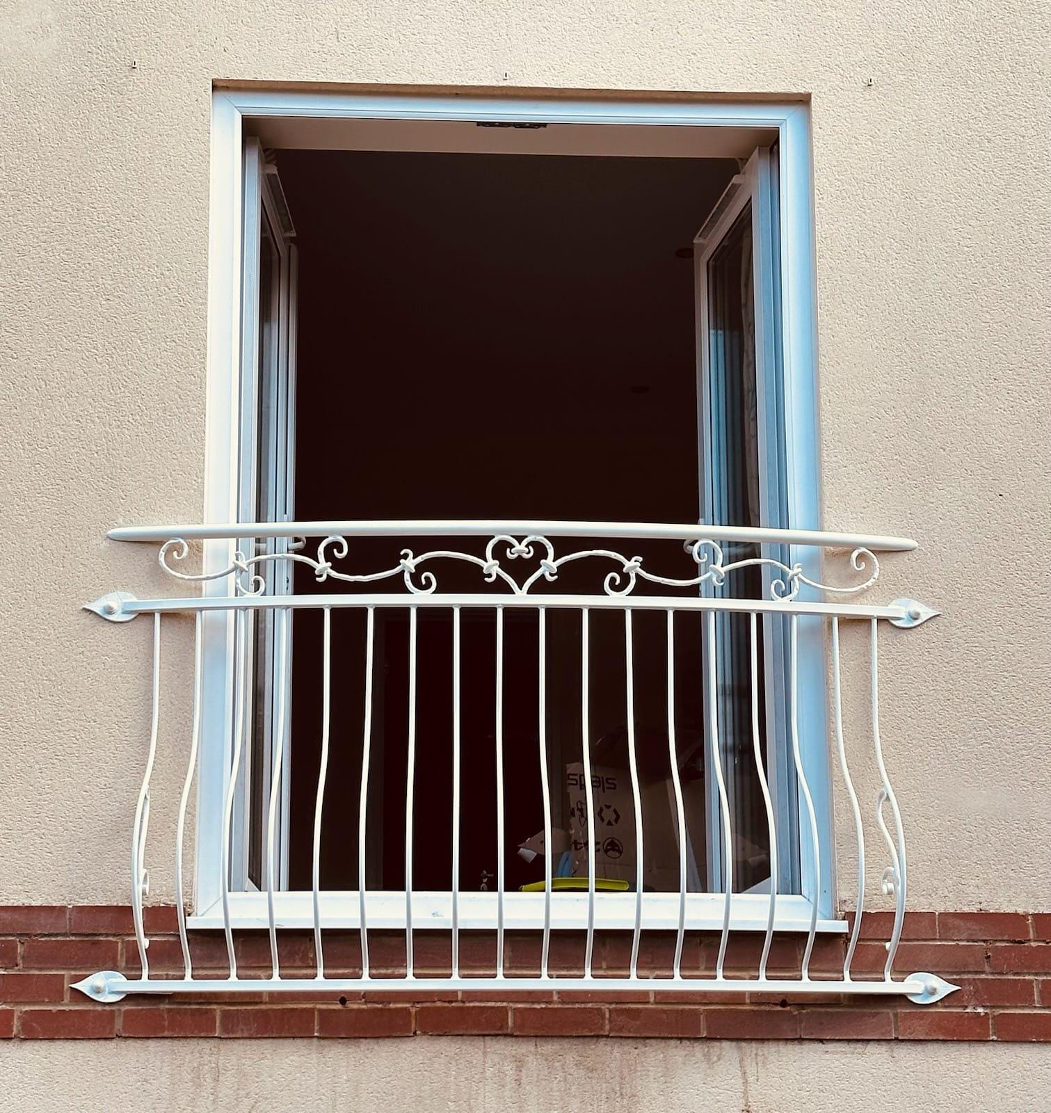Heart Design Juliet balcony - Wrought iron, Made to measure. 8