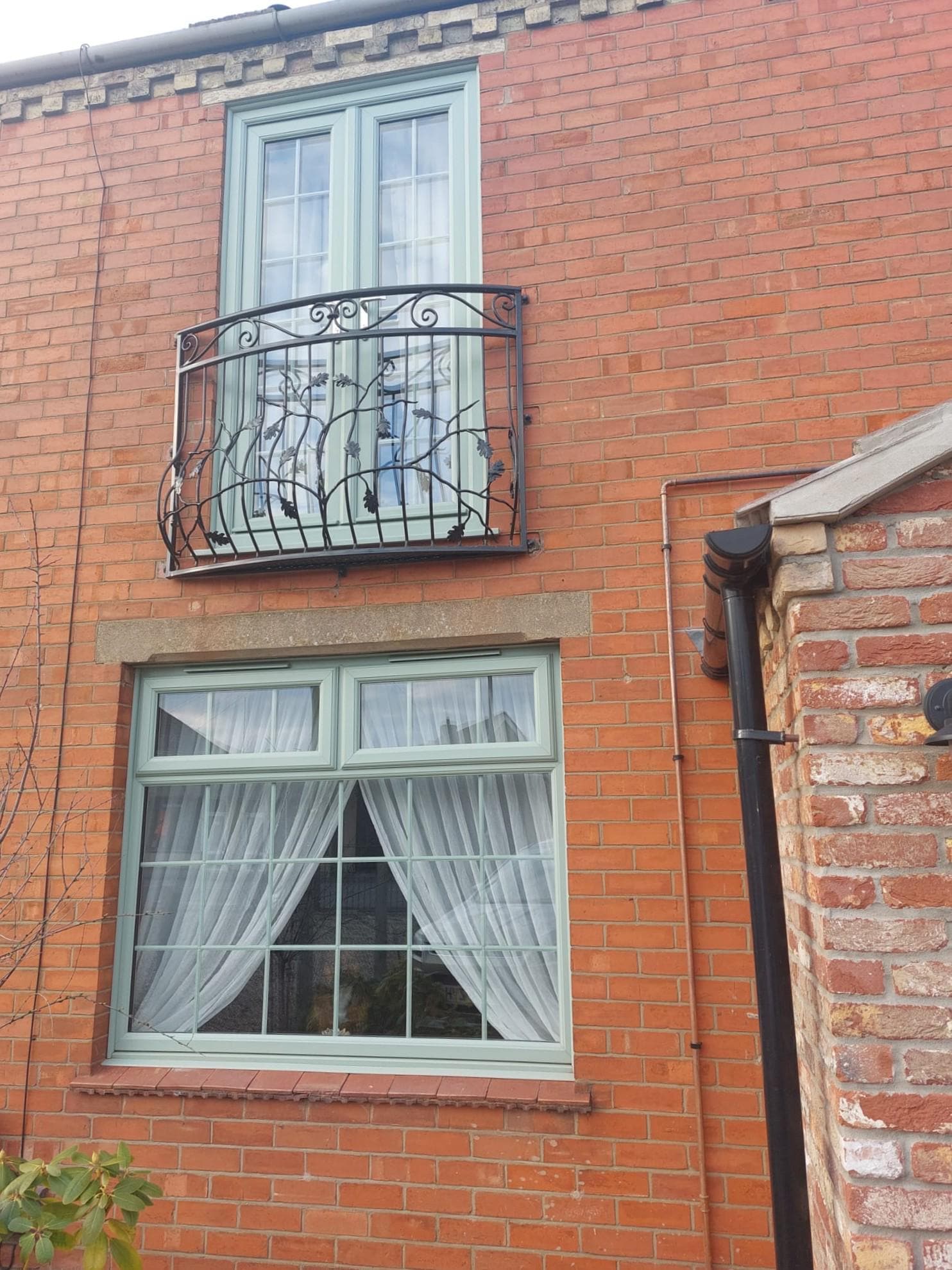 Bespoke Wrought Iron Juliet Balcony with Mesh Floor - Oak Leaf Design. 30