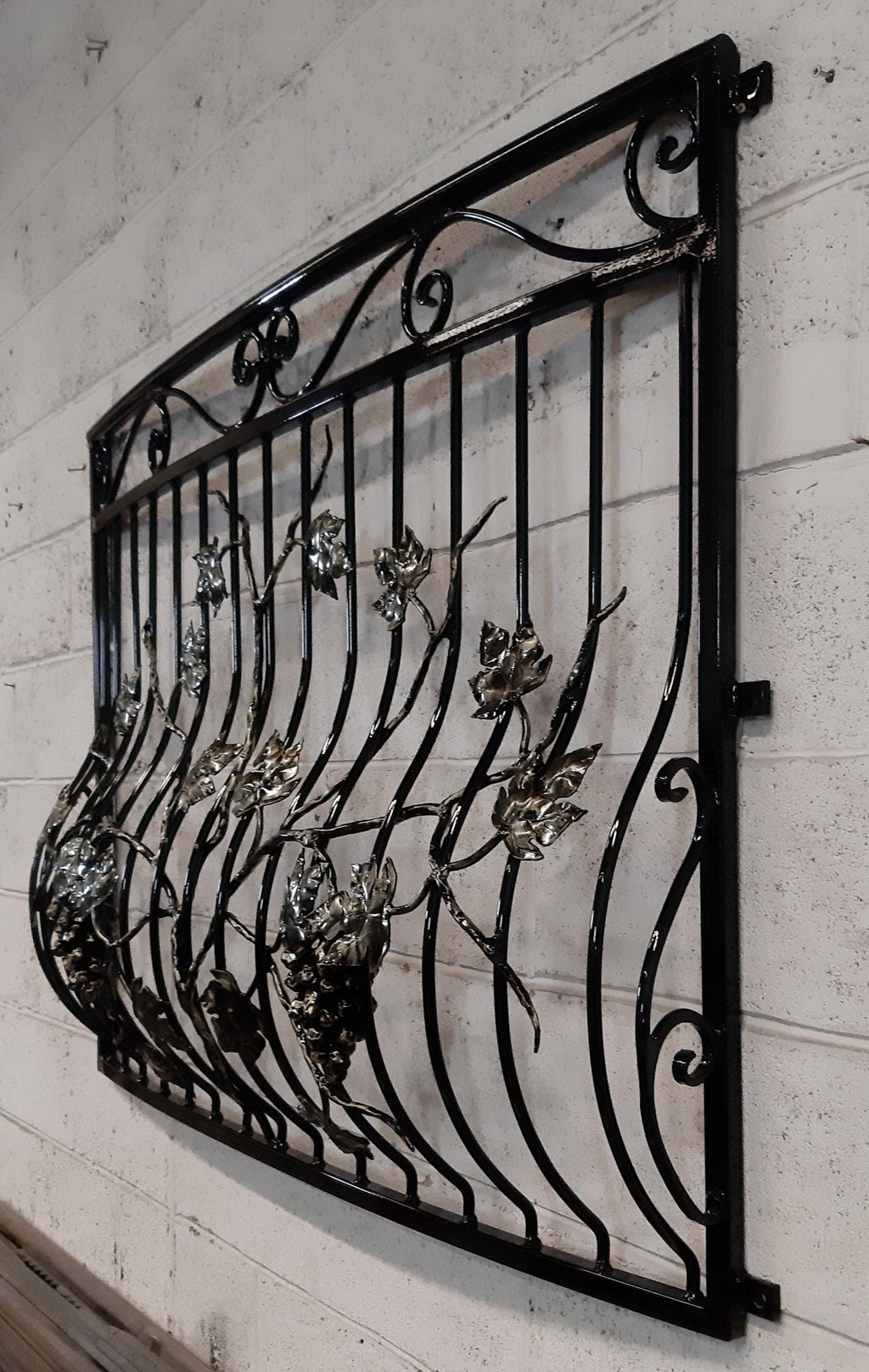 Bespoke Wrought Iron Juliet Balcony - Grape Vine Design - Powder coated. 14