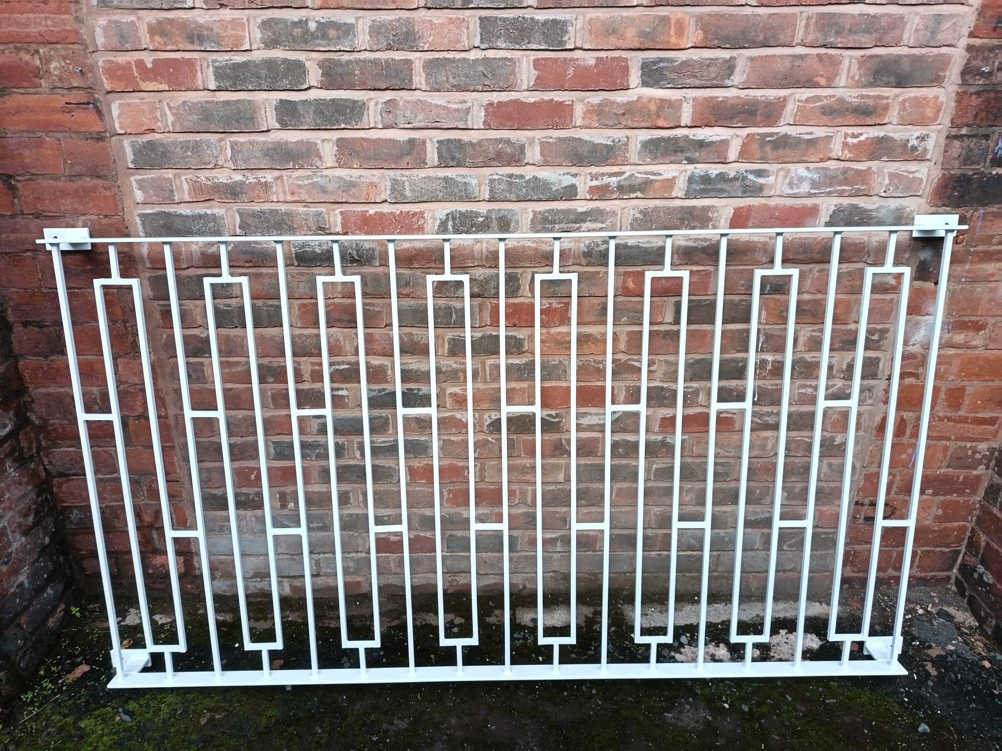 Modern Steel Juliet Balcony - Made to Measure. 7