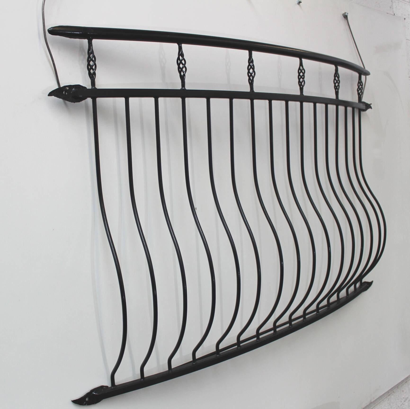 Traditional Made to measure Metal Juliet balcony. 4