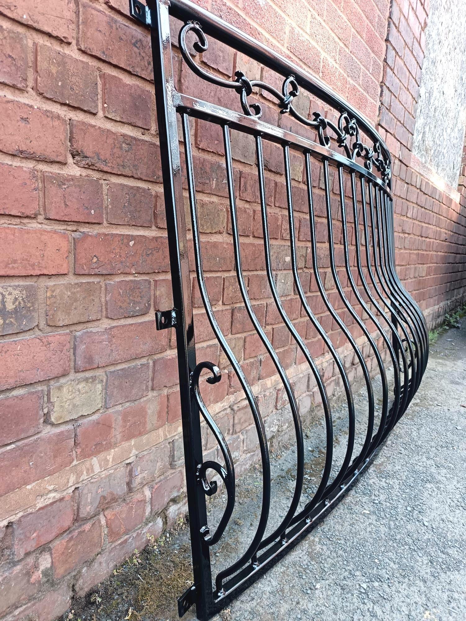 Heart Design Juliet Balcony - Custom Wrought Iron. 61