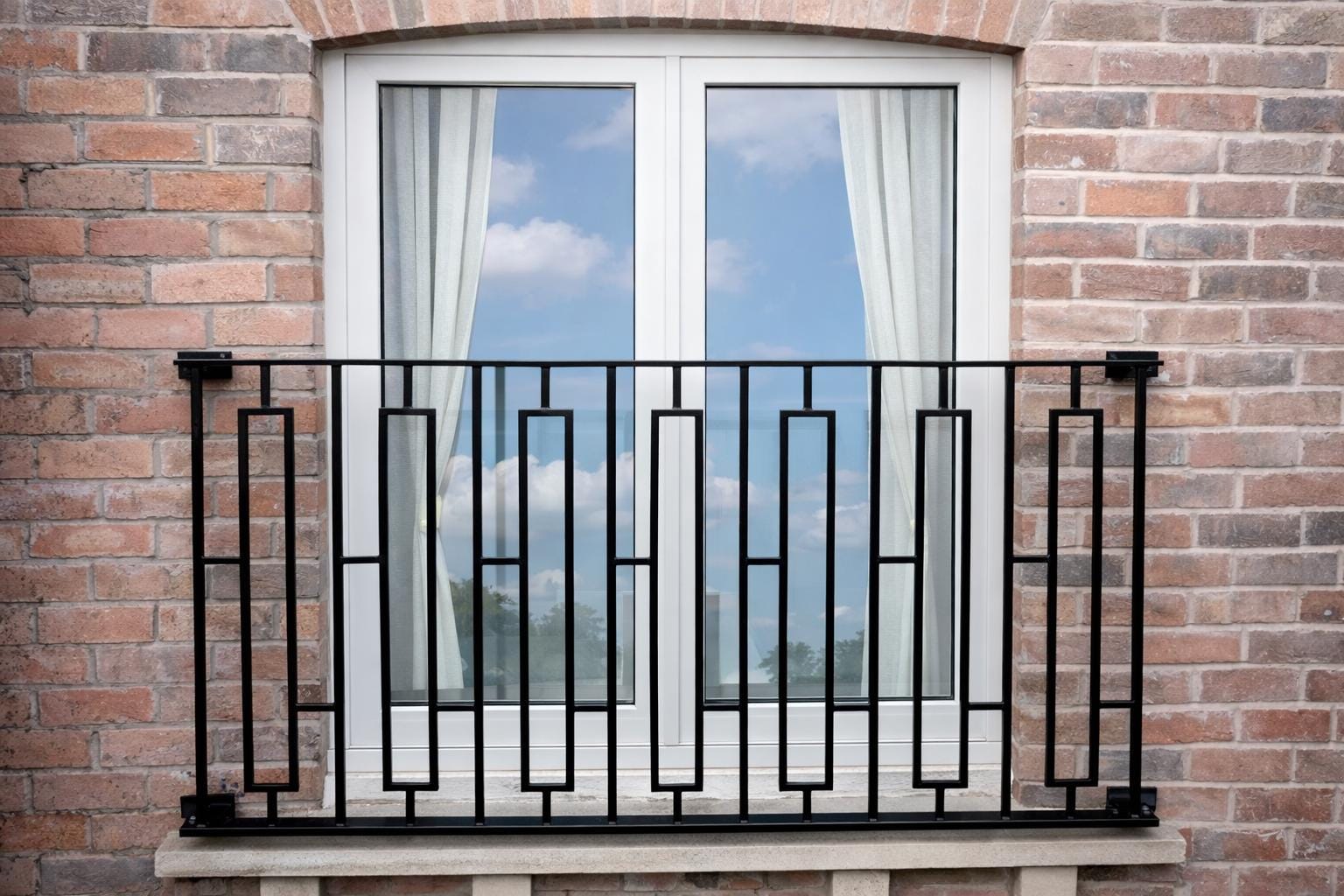 Modern Steel Juliet Balcony - Made to Measure. 7