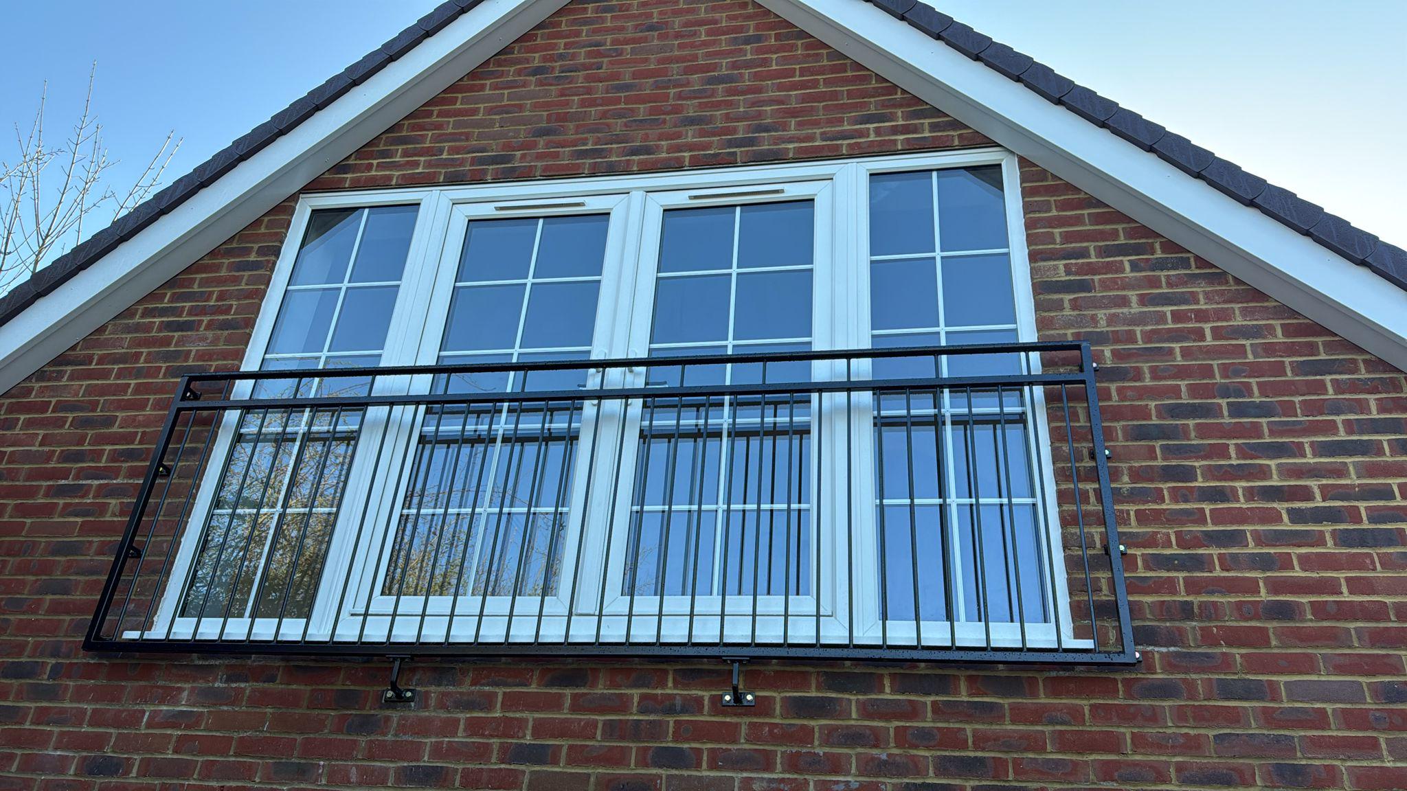 Traditional Design Iron Railing – Made to Measure. 2
