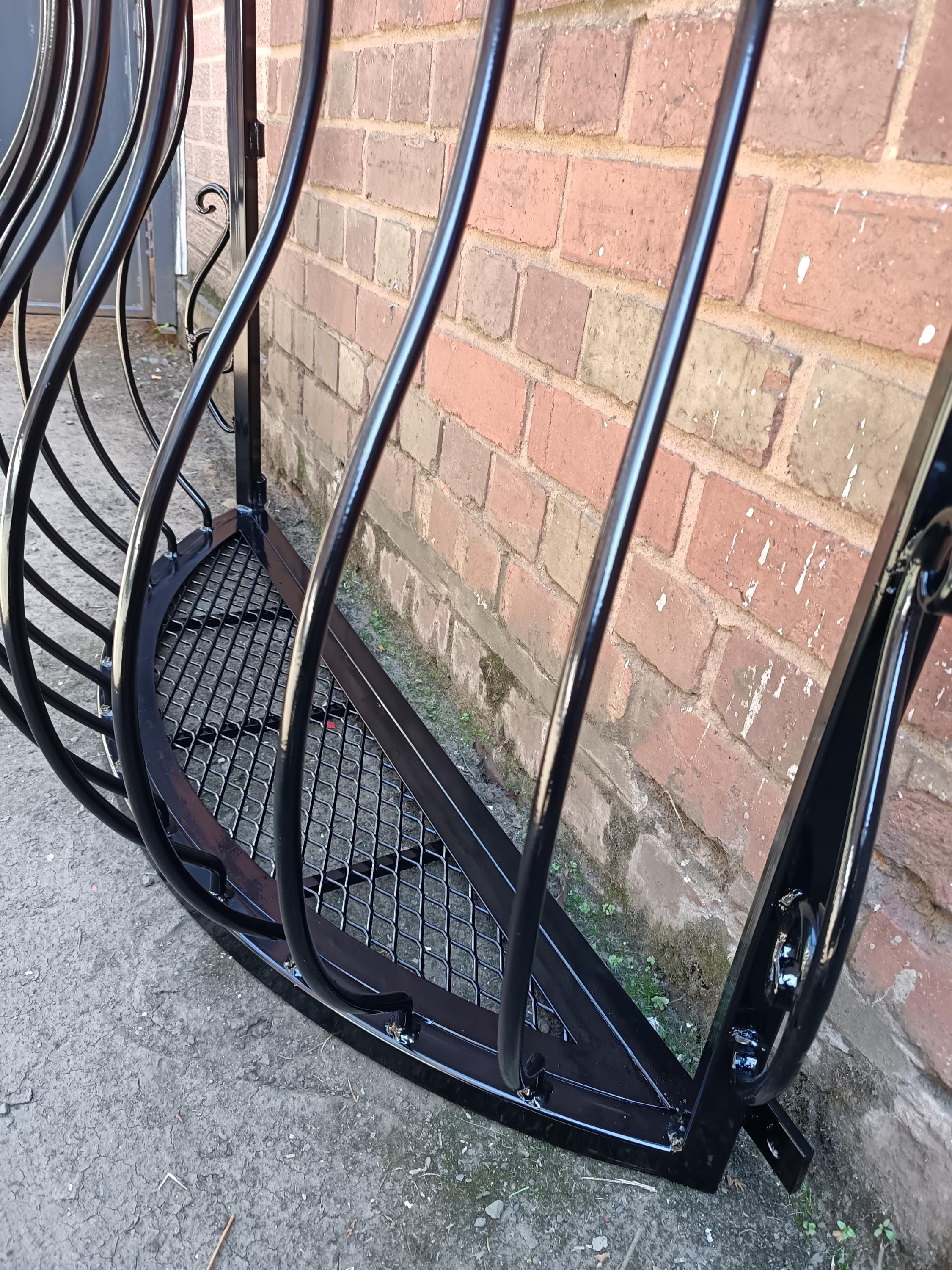 Made to measure Wrought Iron Juliet Balcony with Mesh Floor. 80