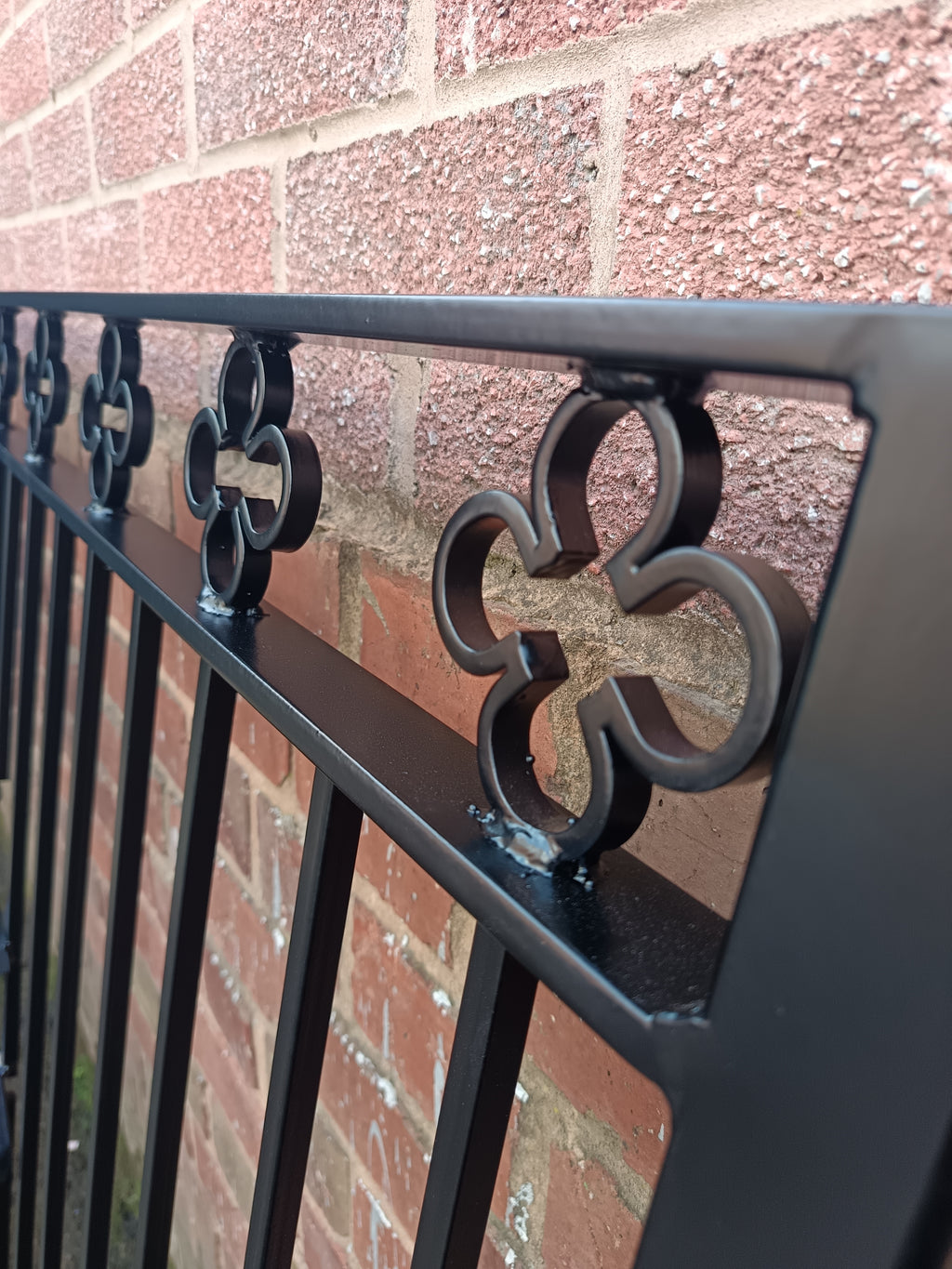 Modern Steel Juliet balcony - Made to measure. 86