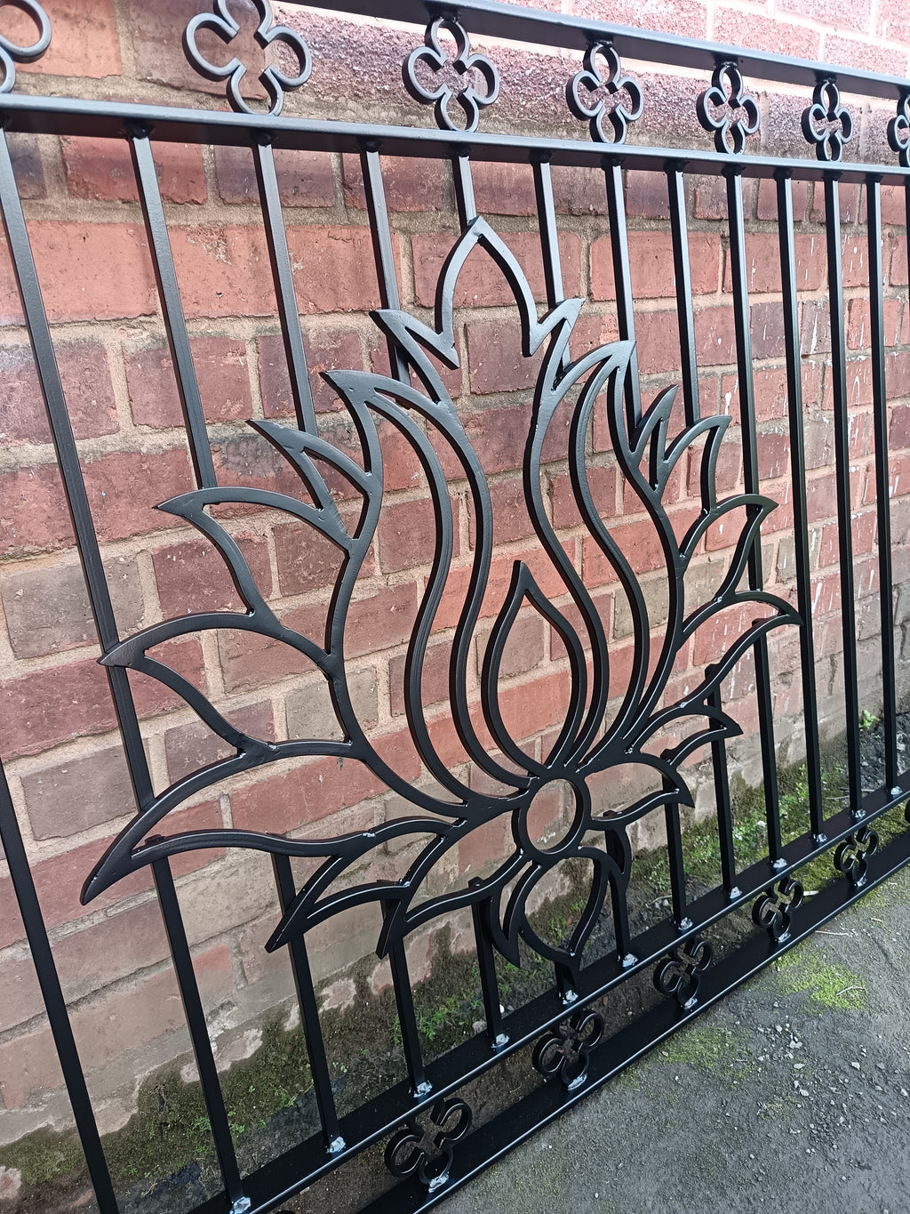 Modern Steel Juliet balcony - Made to measure. 86