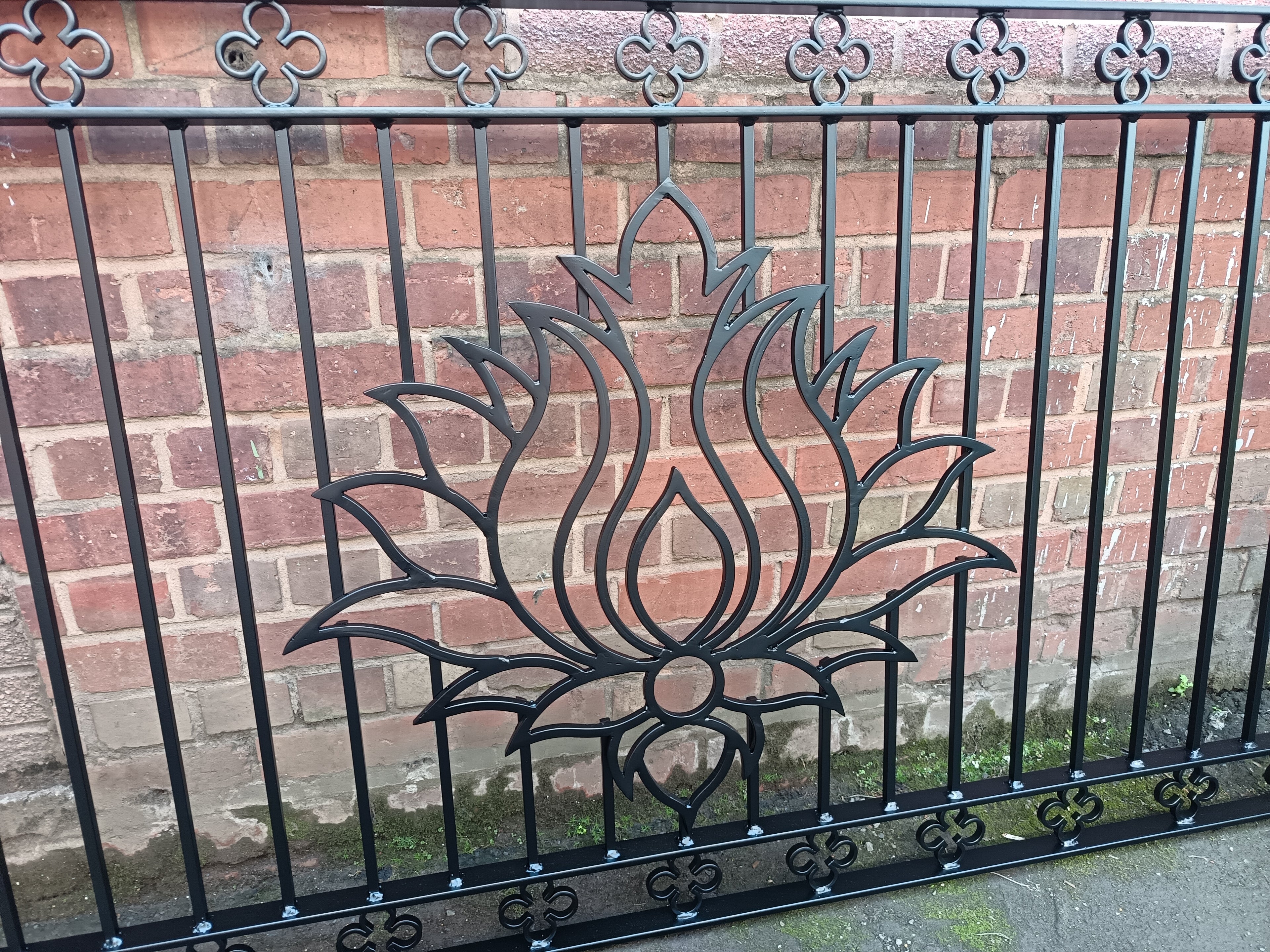 Modern Steel Juliet balcony - Made to measure. 86